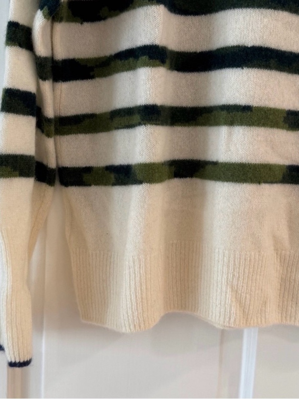 Vineyard Vines Cashmere Cream Sweater with Green Camo Stripes - Picture 14 of 16